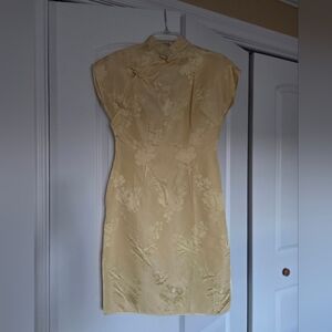 Vintage Yellow Floral Jacquard Midi Cheongsam Dress